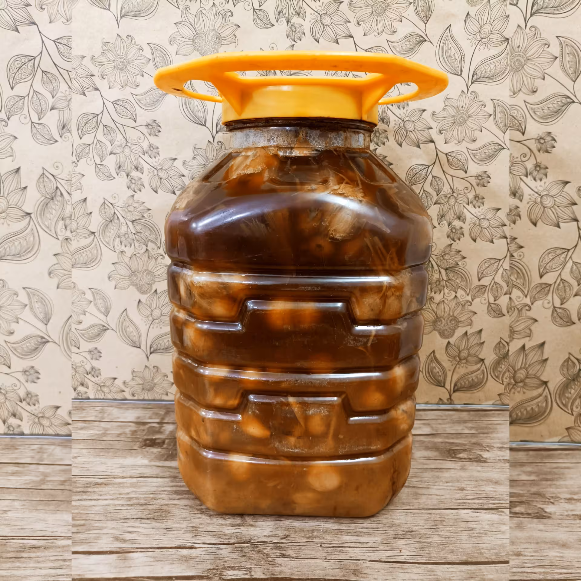 ترشی سیر 3 ساله 10 کیلویی 