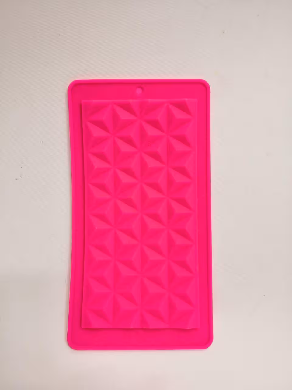 قالب سیلیکونی تبلتی مثلثی