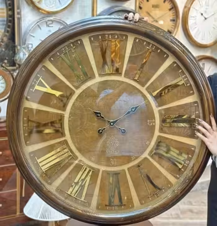 ارسال فوری   امکان خرید حضوری   ساعت دیواری ورتیچ مدل 9094