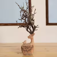 گوزن با شاخ طبیعی تک پرنده طرح هشت