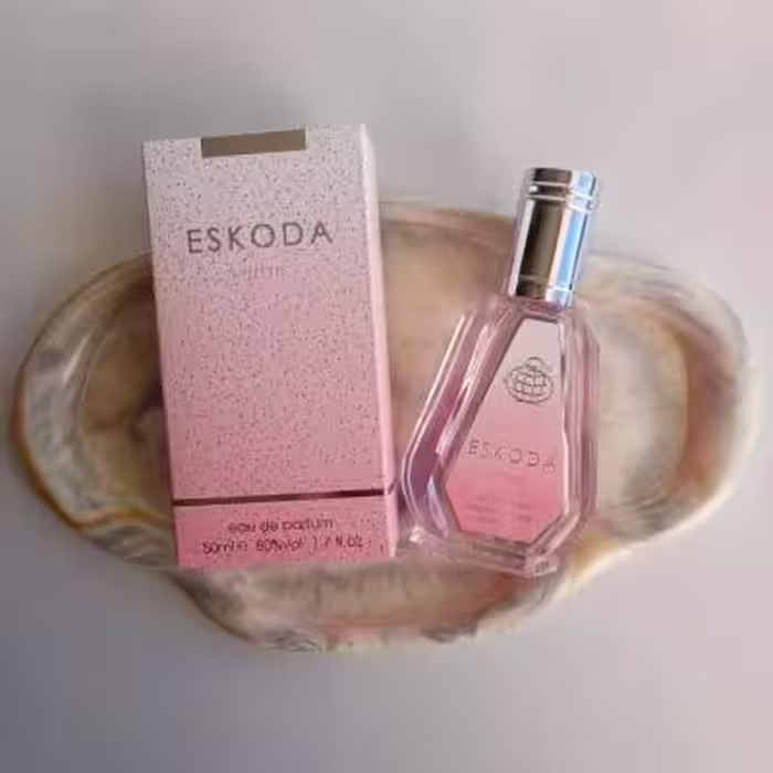 عطر ادکلن زنانه اسکادا پینک برند فراگرنس ورد حجم 50 میل