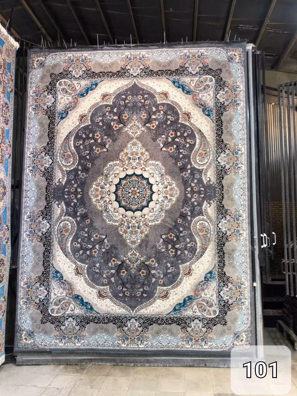 فرش 700شانه 12متری