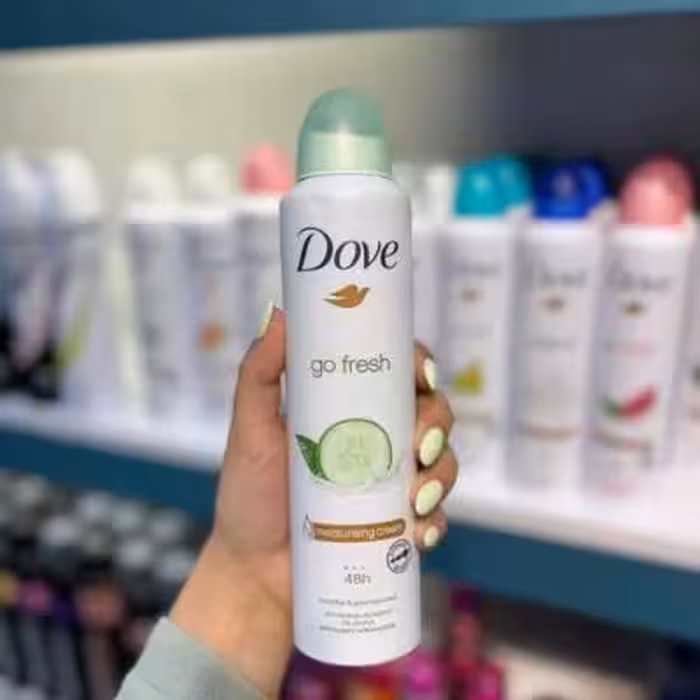 اسپری بدن داو با رایحه خیار و چای سبز