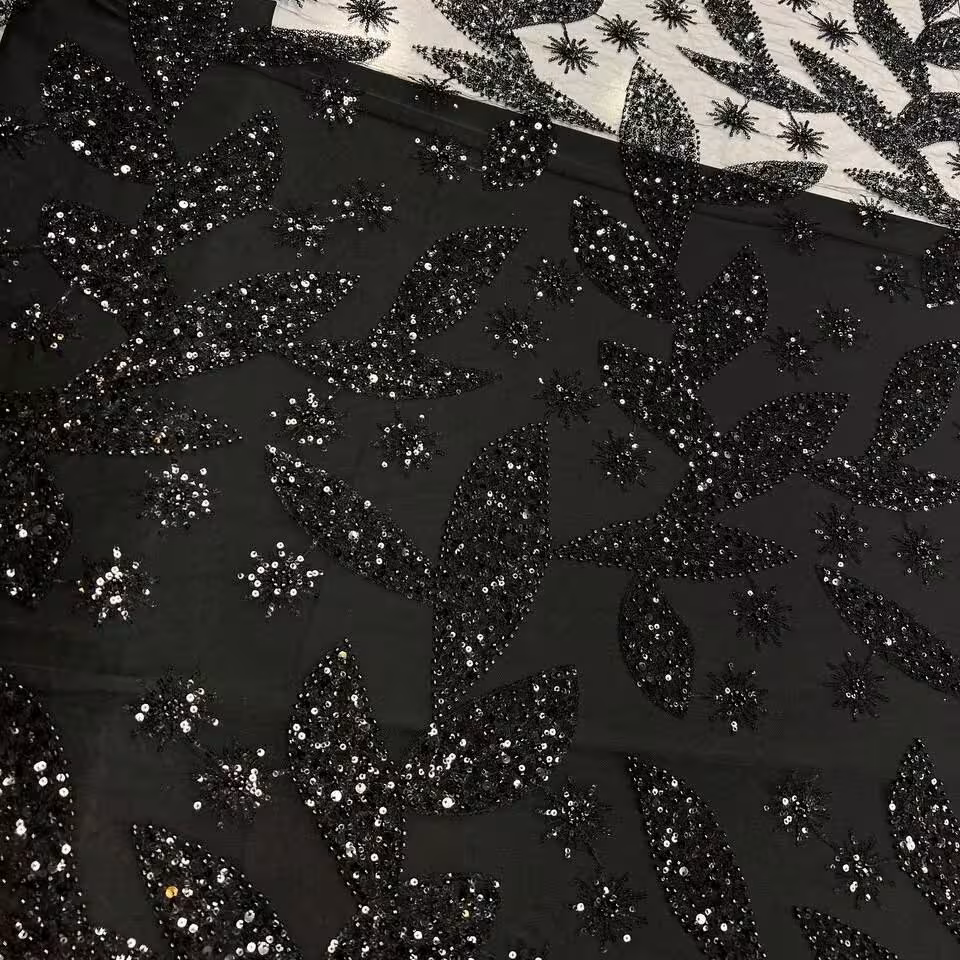 پارچه دانتل مجلسی ملیله دوزی مشکی بسیار نرم و لخت قواره سه متری