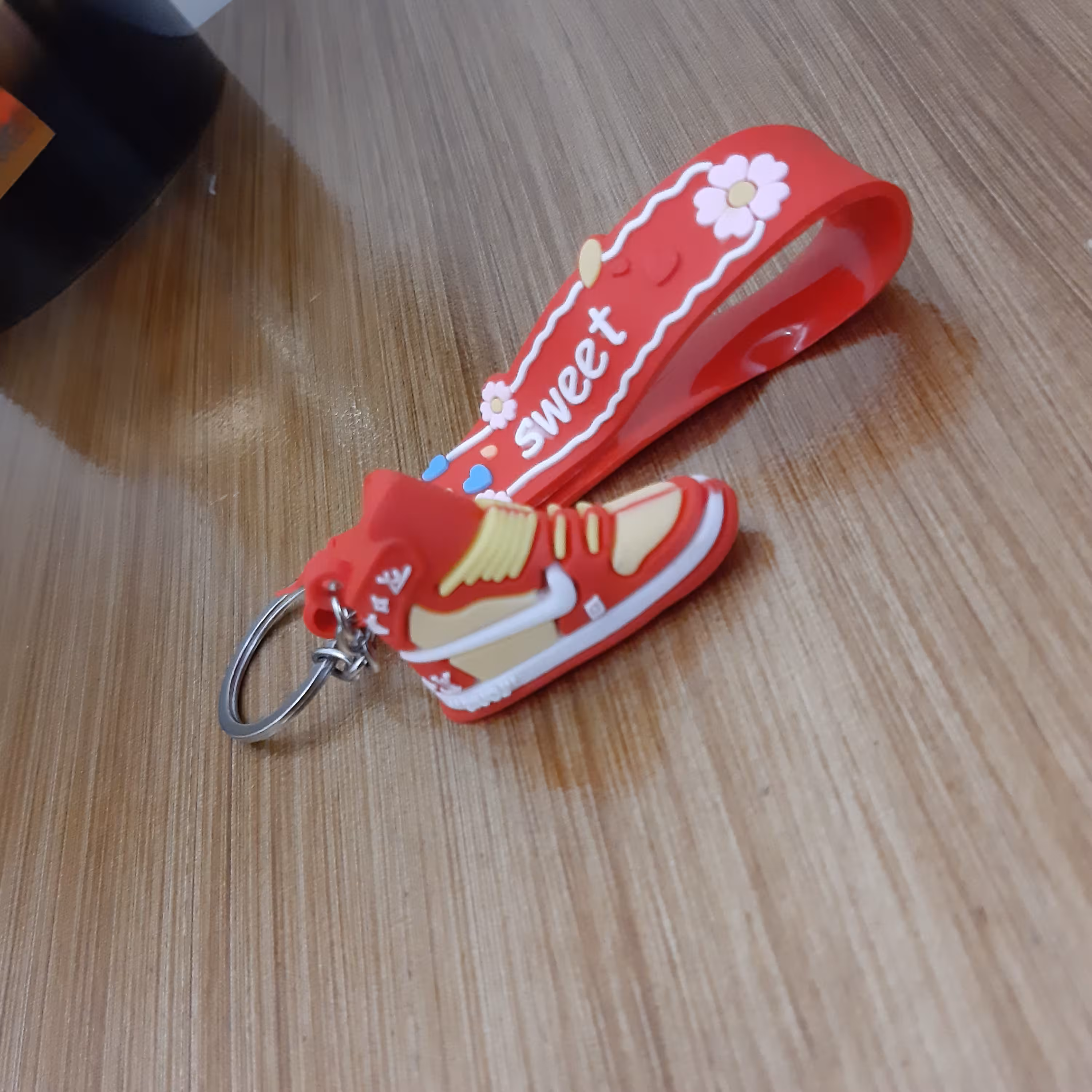 جاسوییچی سیلیکونی کفش