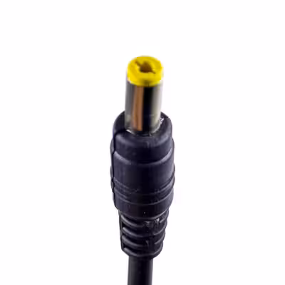 آداپتور 12 ولت 2 آمپر دی ای پی مدل dk1203_shenzhen