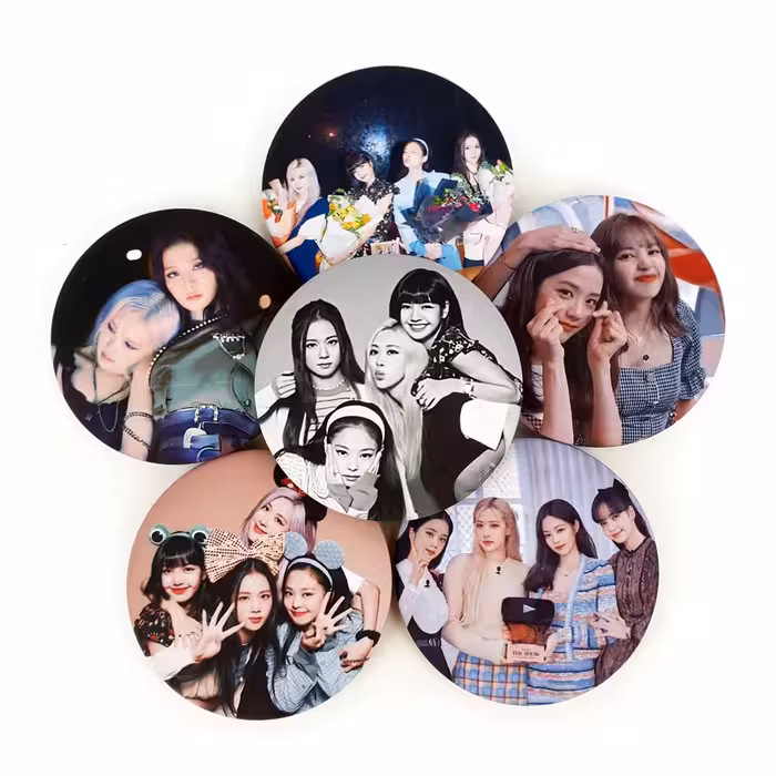 پیکسل خندالو طرح گروه موسیقی بلک پینک کد 230A مجموعه 6 عددی