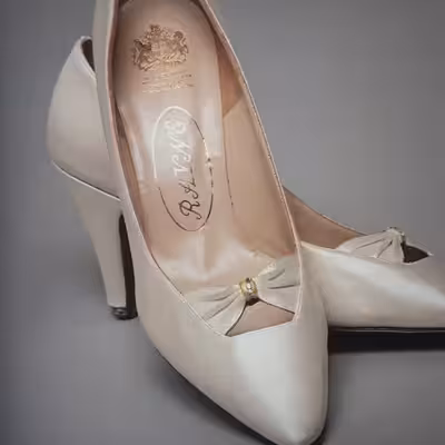 كتاب Rayne Shoes for Stars اثر Michael Pick انتشارات ACC Art Books