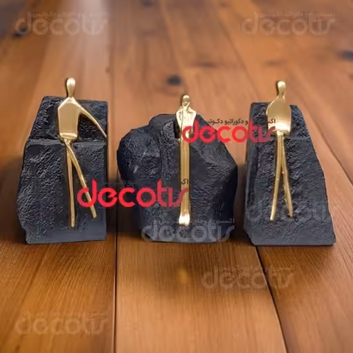 مجسمه آدمک لبه نشین انتظار مجموعه 3 عددی