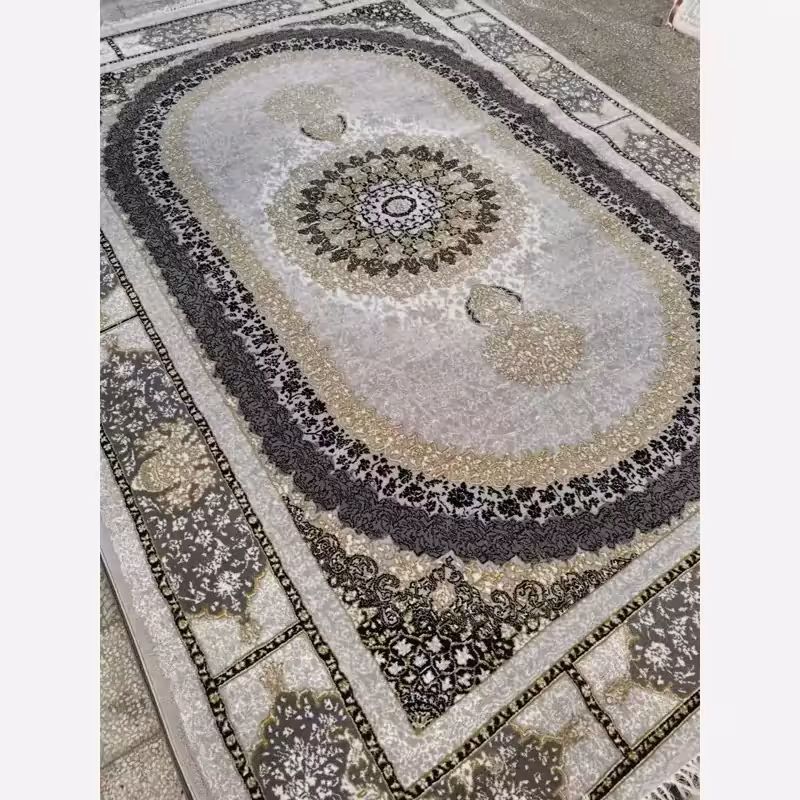 فرش ماشینی کاشان بی سی اف طرح صدرانقره ای12متری(باارسال رایگان)