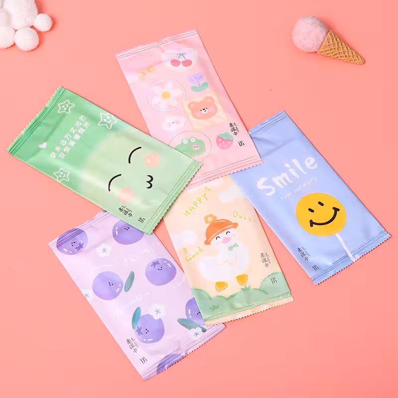 دستمال مرطوب مسافرتی بسته ده تایی