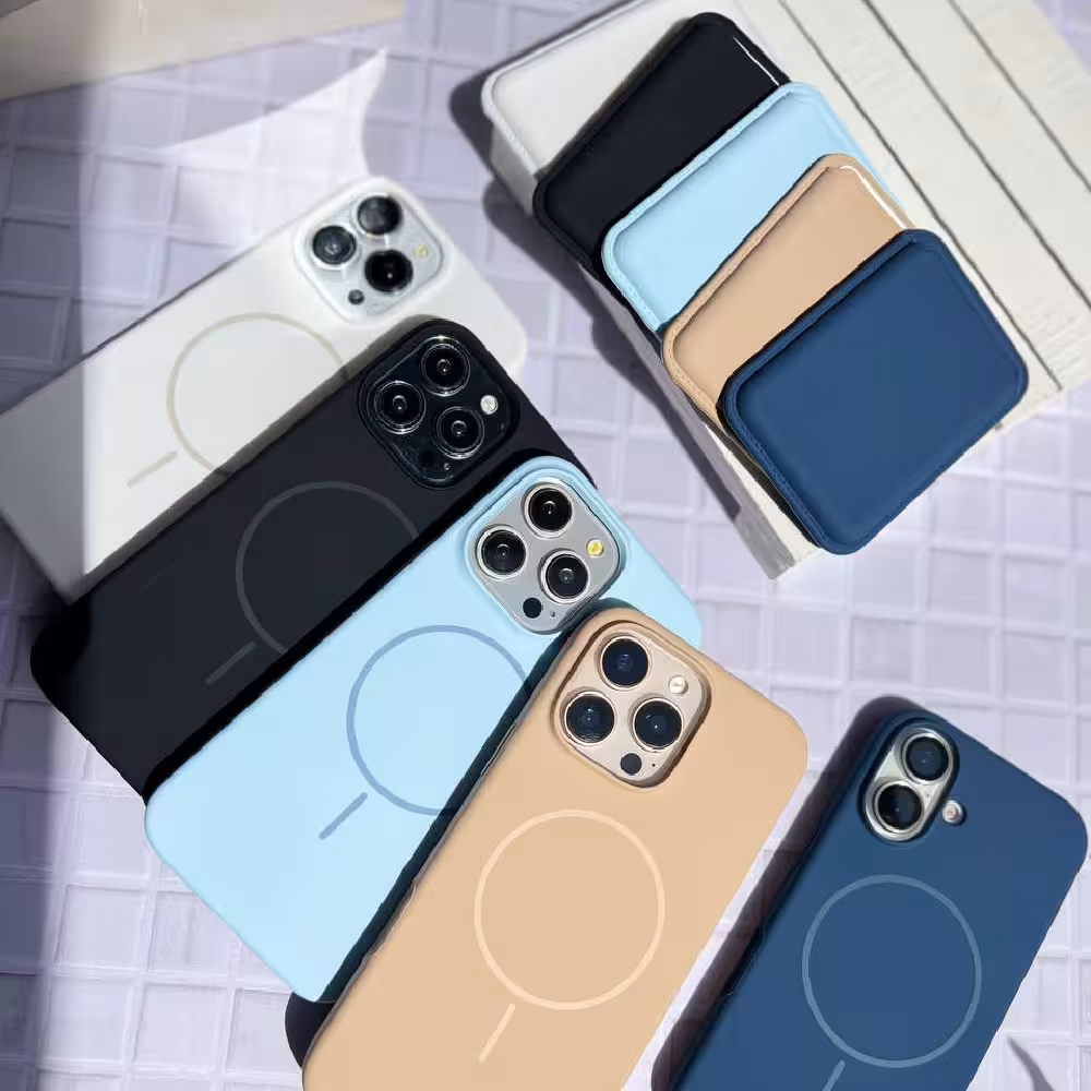 قاب سیلیکون مگ سیف همراه با ولت سیلیکونی برای آیفون