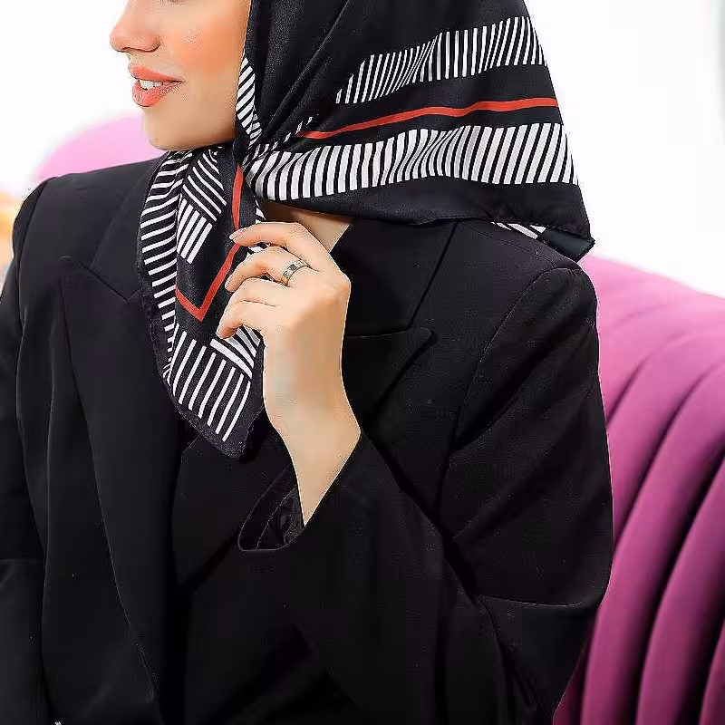 مینی اسکارف نخی توییل شاین