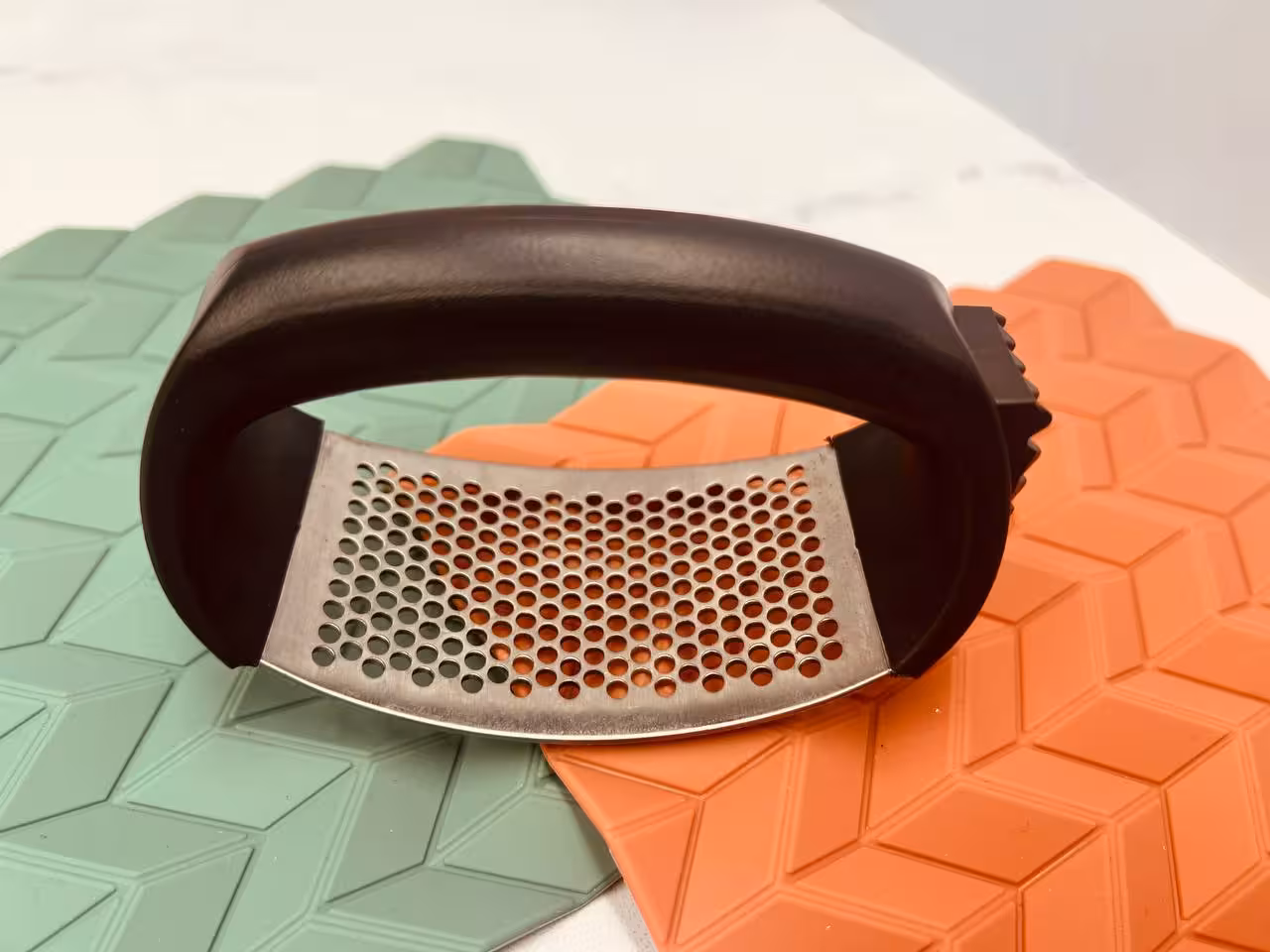 سیر له کن مشتی G515