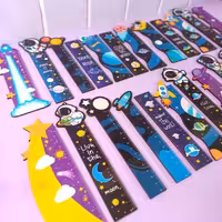 خطکش چوبی فضانورد