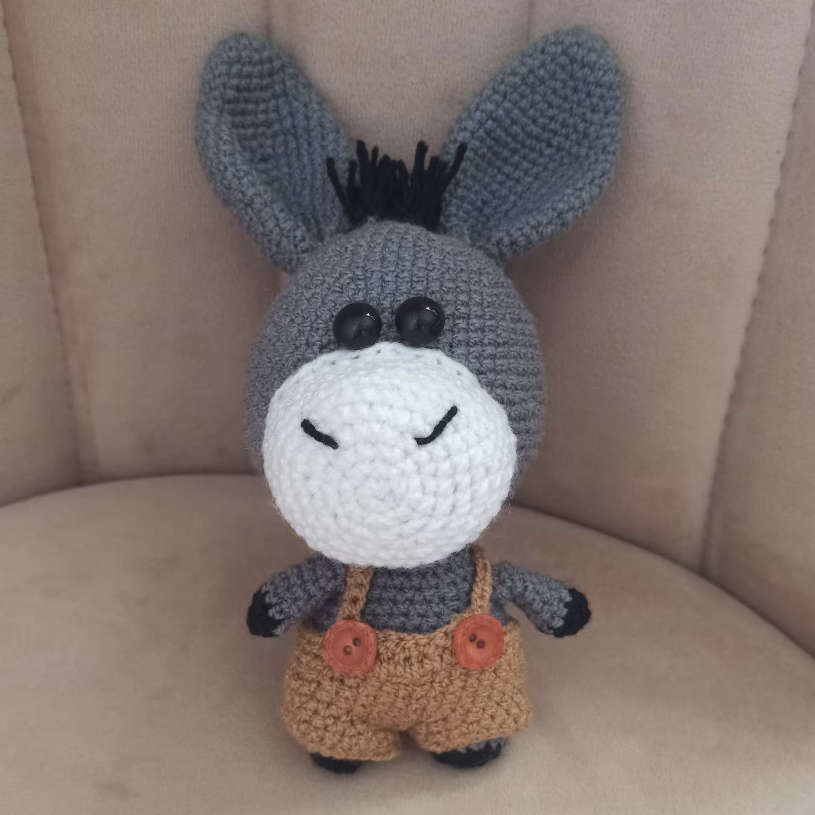 عروسک بافتنی الاغ کله گنده