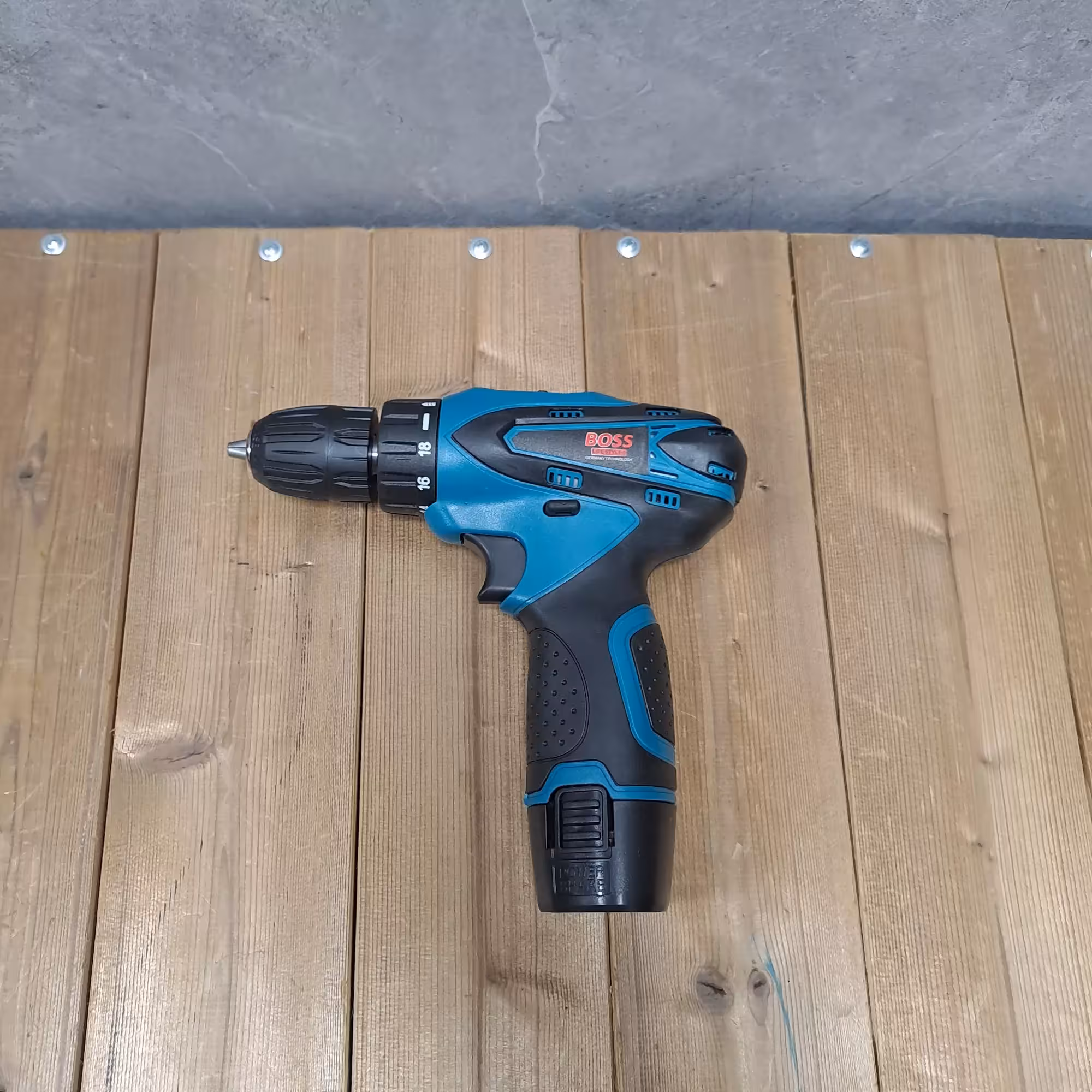 دریل پیچ گوشتی شارژی صنعتی باس مدل  LIFE_STYLE کد 1