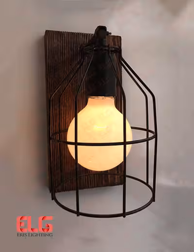 چراغ دیواری چوبی کلاسیک