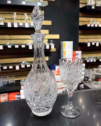 ست تنگ و گیلاس آنجلیکا