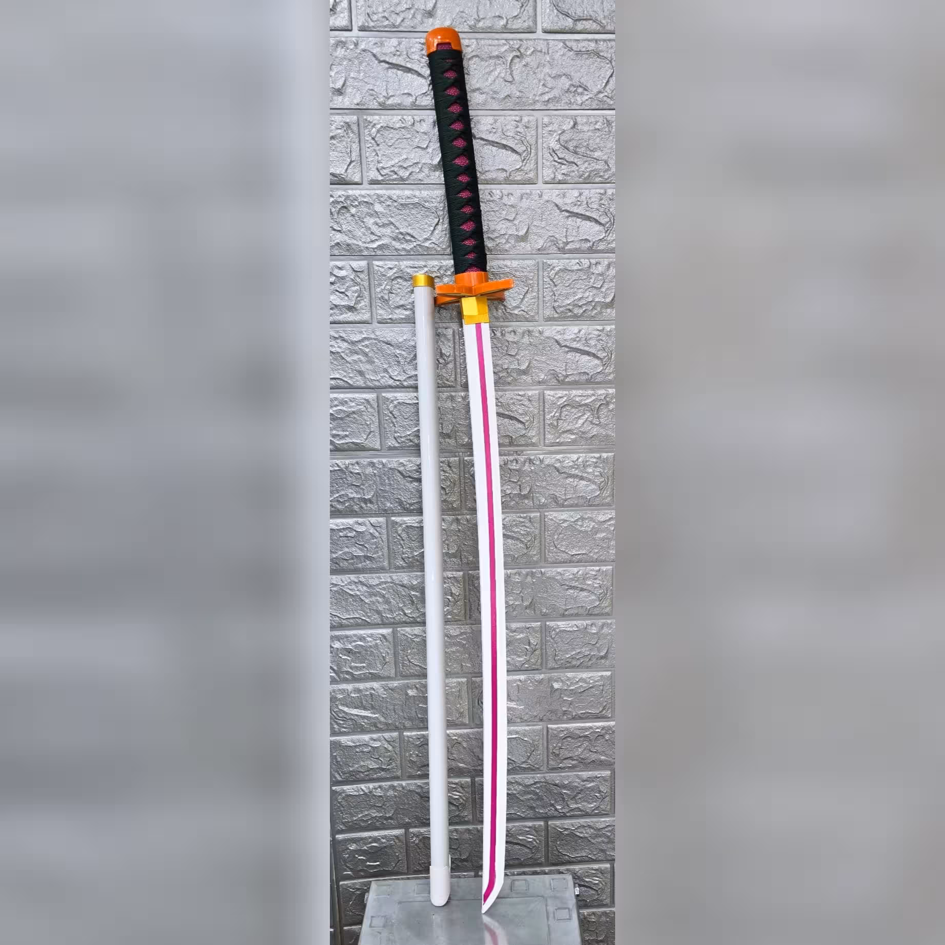 کاتانا کاناعه خواهرشینوبو انیمه شیطان کش