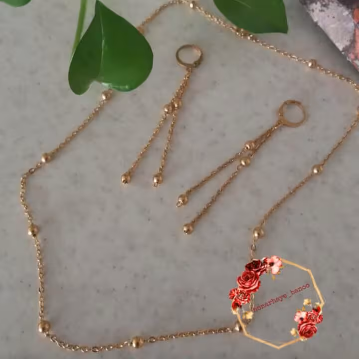 گردنبند و گوشواره