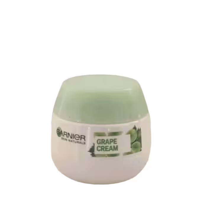 بمب آبرسان گارنیر حاوی عصاره انگور حجم 50 میلی لیتر