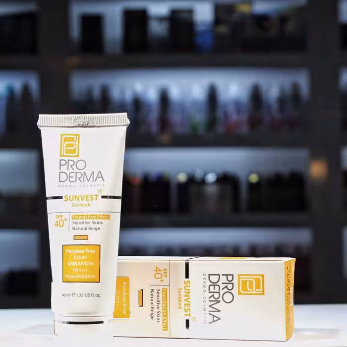ضدآفتاب فیزیکال Proderma مدل SPF40 پژ طبیعی پوست حساس