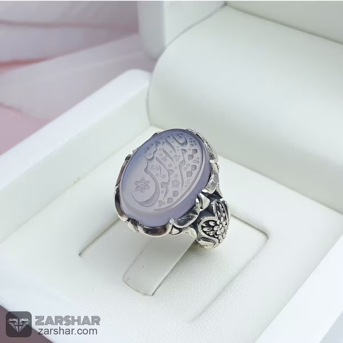 انگشتر عقیق کبود خطی