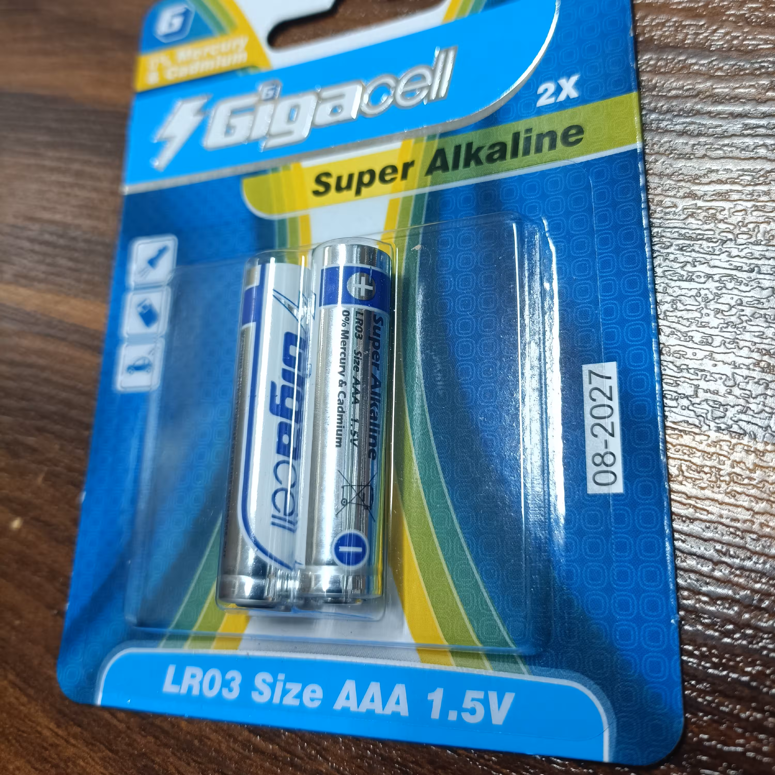 باتری نیم قلمی دو عددی گیگاسل مدل سوپرالکالین