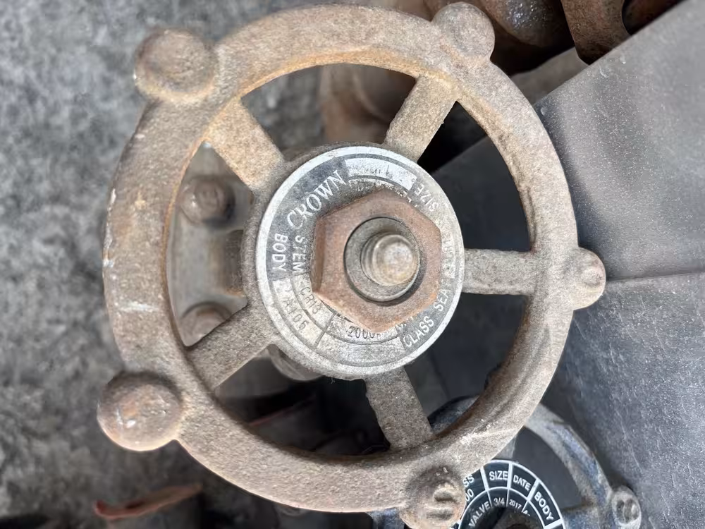 شیر کشویی 1 اینچ ساکت ولد کلاس 800 از جنس  SAET CR13 STEM CR13 DISC CR13/F6 BODY A105N