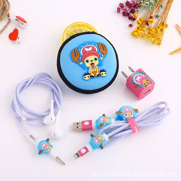 پک محافظ کابل با کیف گرد گوزن آبی Reindeer Usb Cable Protector