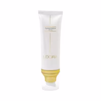 کرم ضد آفتاب SPF50 بی رنگ مناسب انواع پوست 80 میلی لیتر