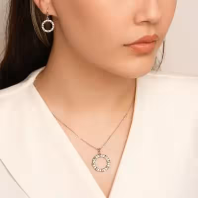 نیم ست جدید ysx . طرح دایره نگین دار. رنگ سیلور..