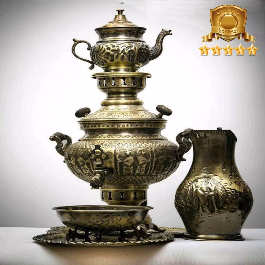 سماور برنجی شش لیتری آنتیک قلم کاری همراه با سرویس