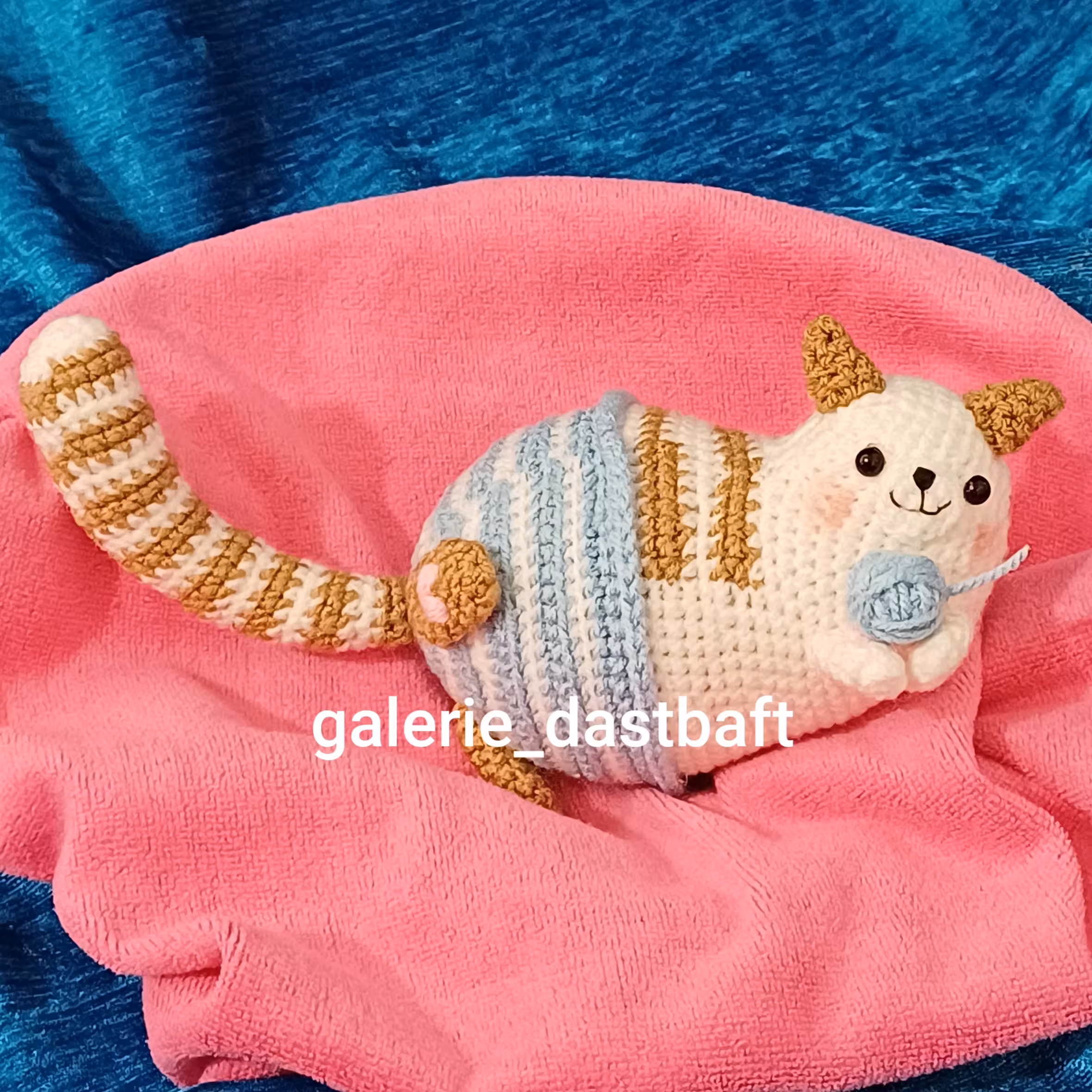 عروسک بافتنی گربه خپل بادم 20سانت بافت بارنگ دلخواه شما