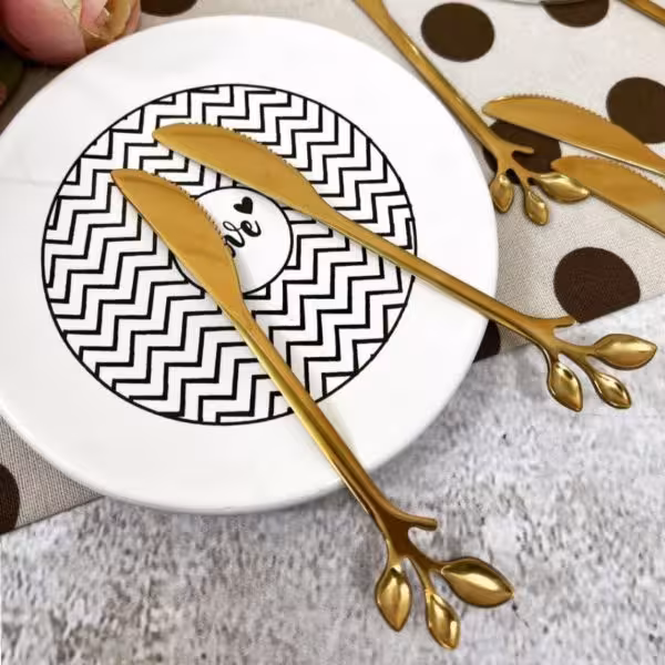 کارد طلایی طرح برگ 6 عددی