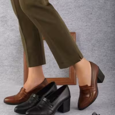 کفش طبی پاشنه دار
