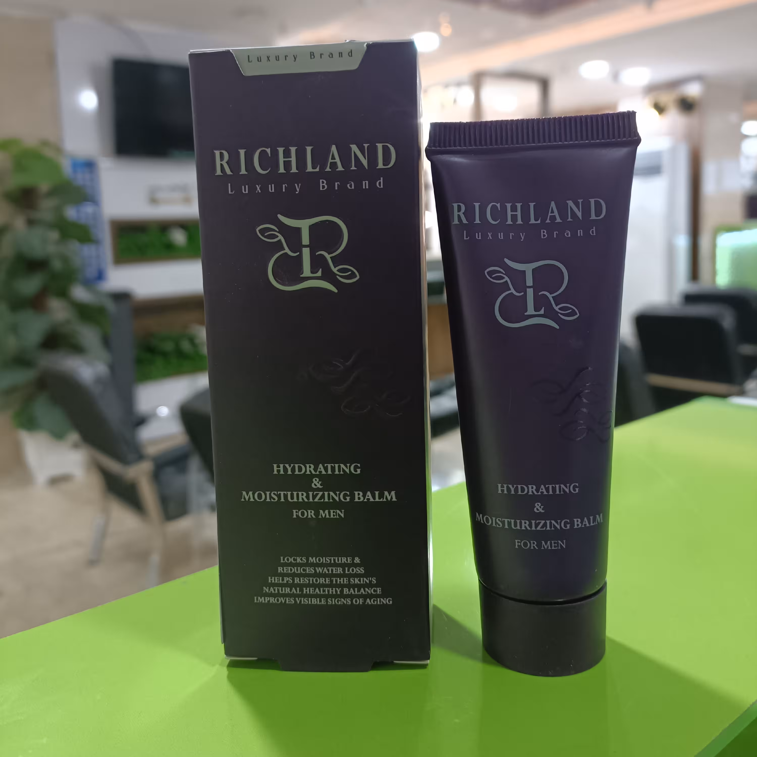  آبرسان و مرطوب کننده صورت آقایان ریچلند