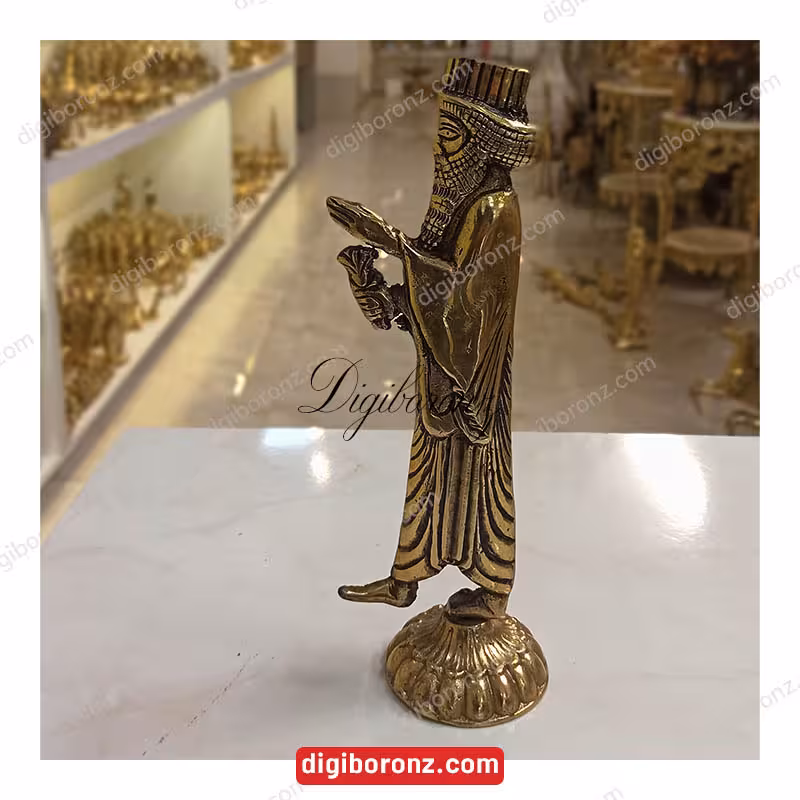 سرباز برنجی برنزی هخامنشی بزرگ