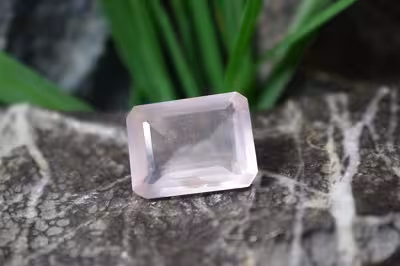 کوارتز صورتی