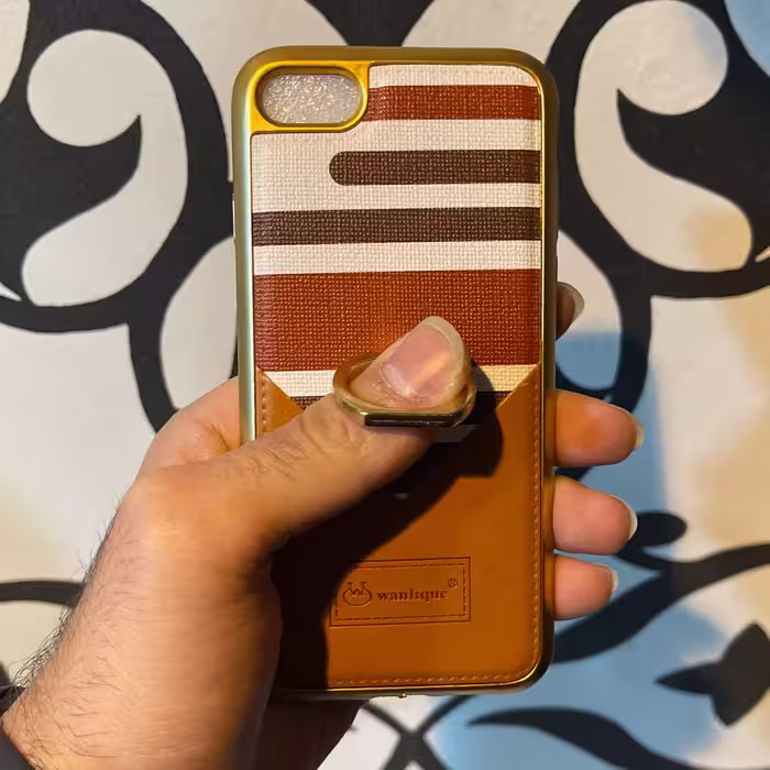 کاور وانلیکوی مدل d30 مناسب برای گوشی موبایل اپل iPhone 7 / 8 / Se2020
