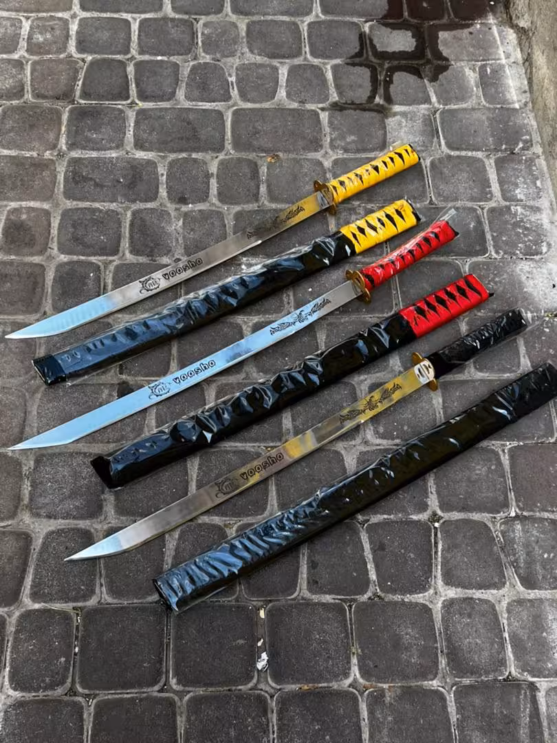 شمشیر تمرینی و ورزشی وشو 80 سانت سه رنگ تیغه تیغه یک تیکه ضخامت 3 میل