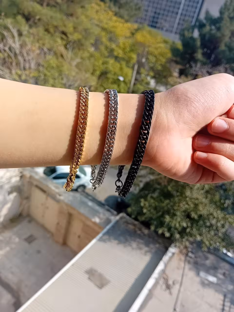 دستبند کارتیر یا زنجیری پر تراکم و با کیفیت