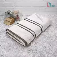 حوله استخری پارما رنگ شیری
