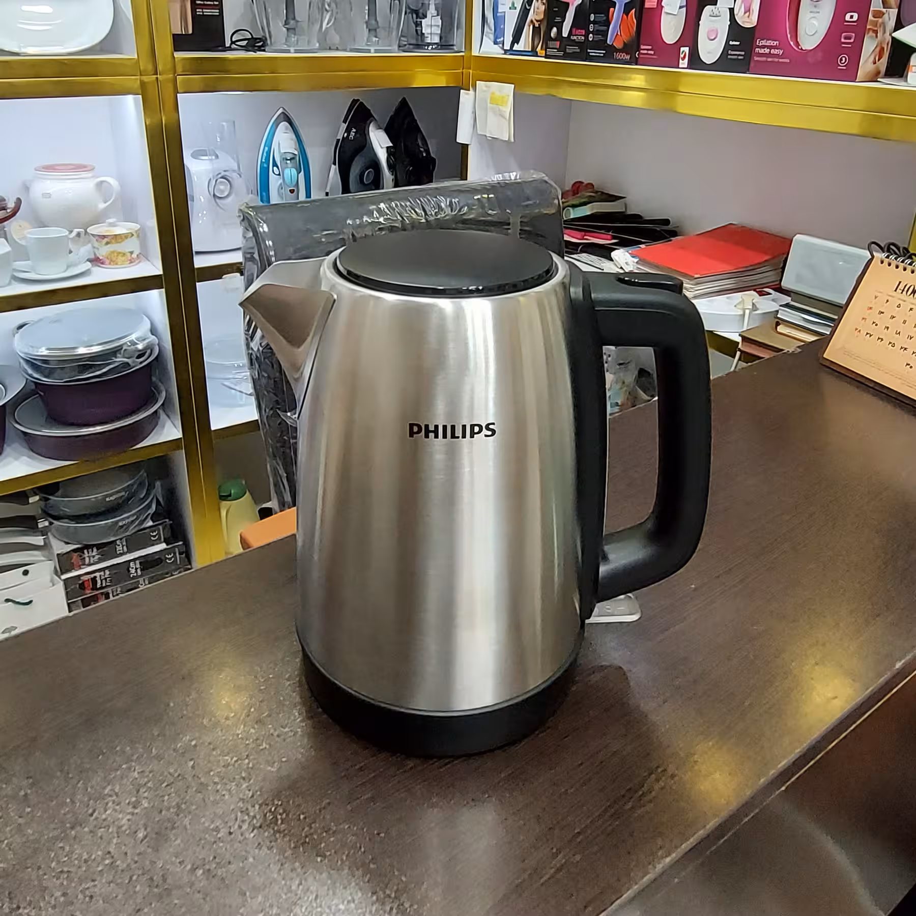 کتری برقی استیل فلیپس مدل HD9350