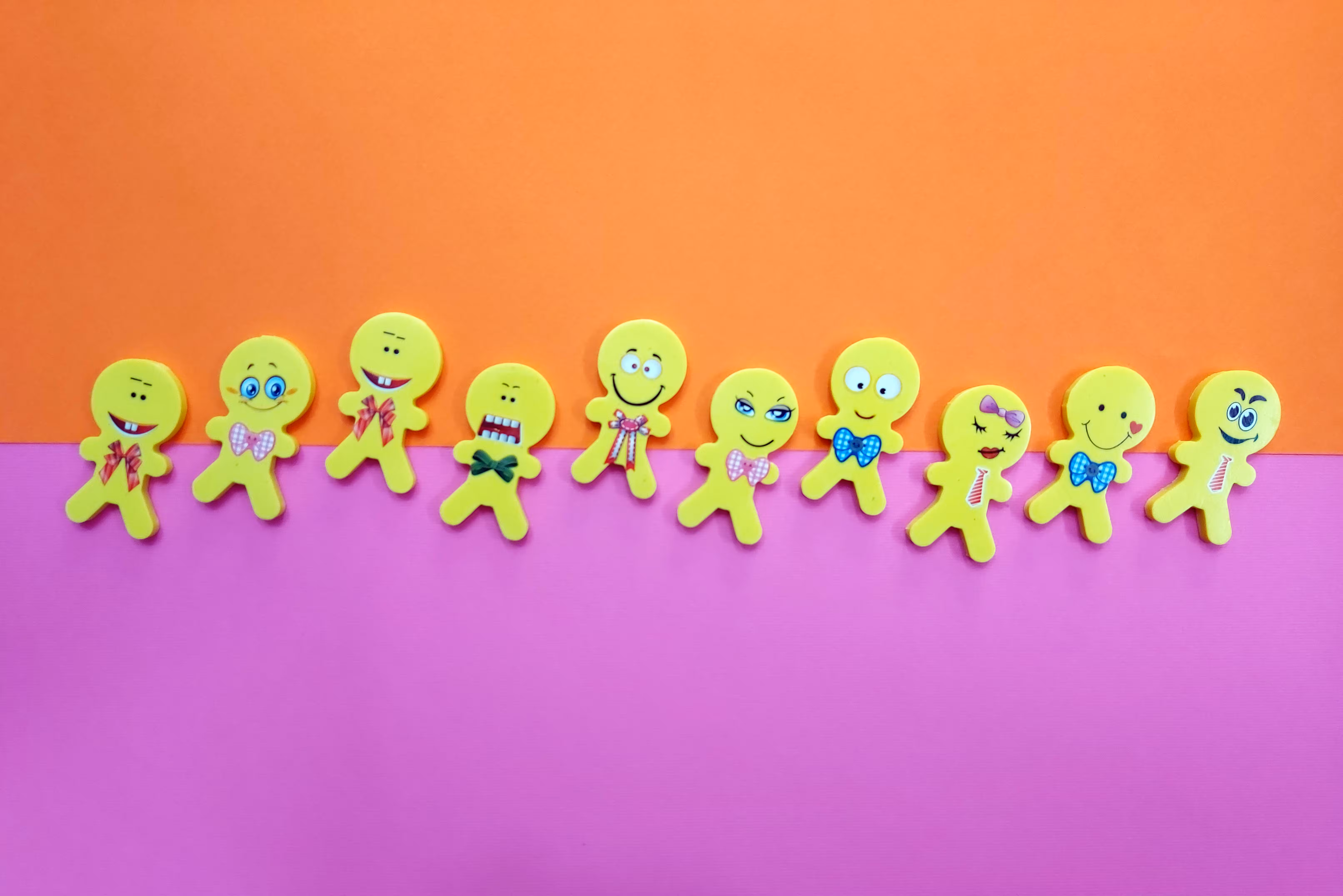 پاکن طرح ایموجی بسته دو عددی