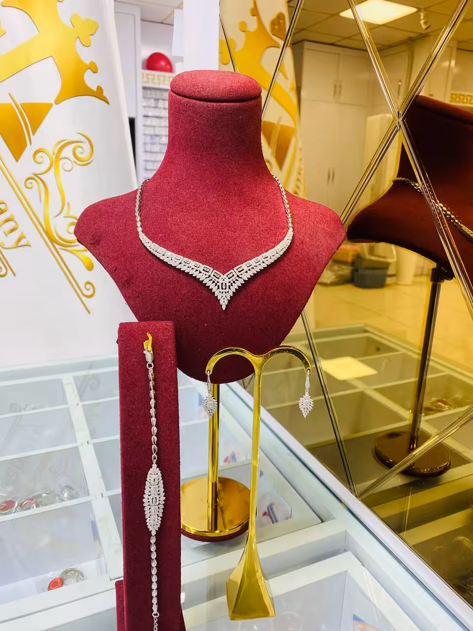 سرویس مجلل نقره جواهری زنانه کد 60393