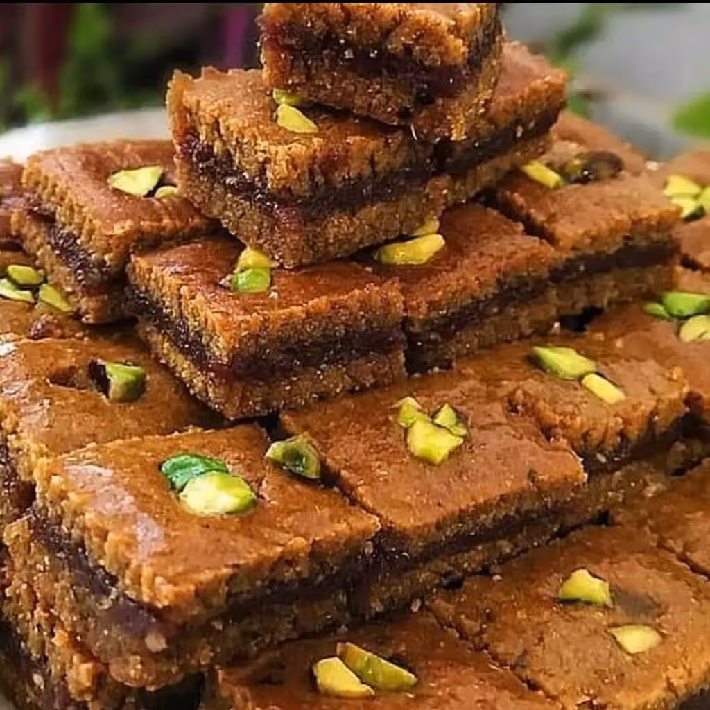 کماچ سهن گردویی خانگی اصیل کرمان دو رو تنوری  با مغز فراوان 