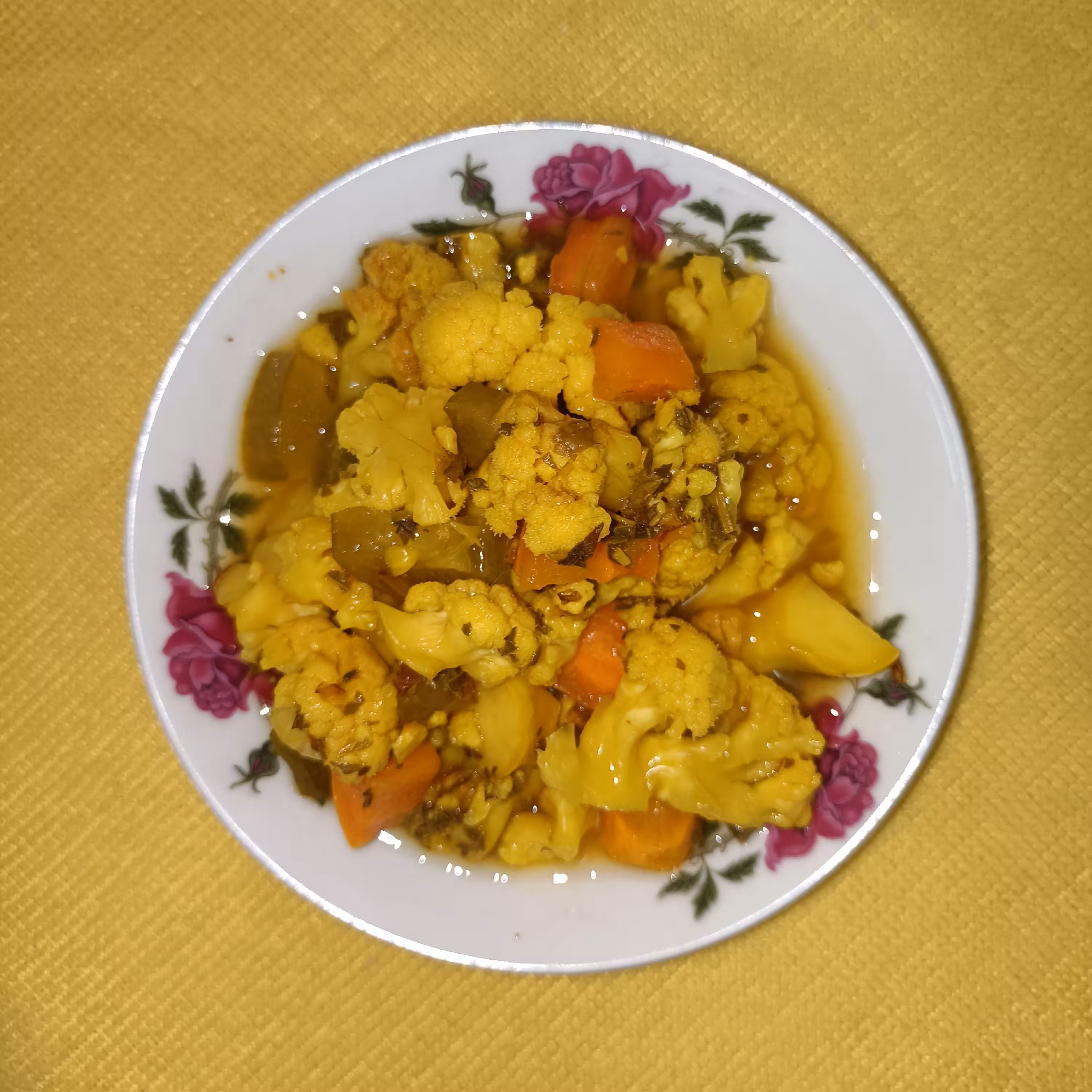 ترشی نگینی رشتی