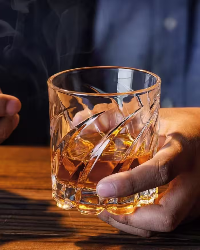 نیم لیوان چرخشی مدل carden دلی گلس deli glass
